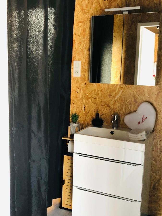 Mini Love Room Jacuzzi Privatif Urimenil Экстерьер фото
